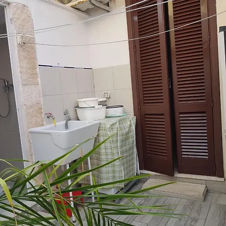 Sirleo House Holiday home